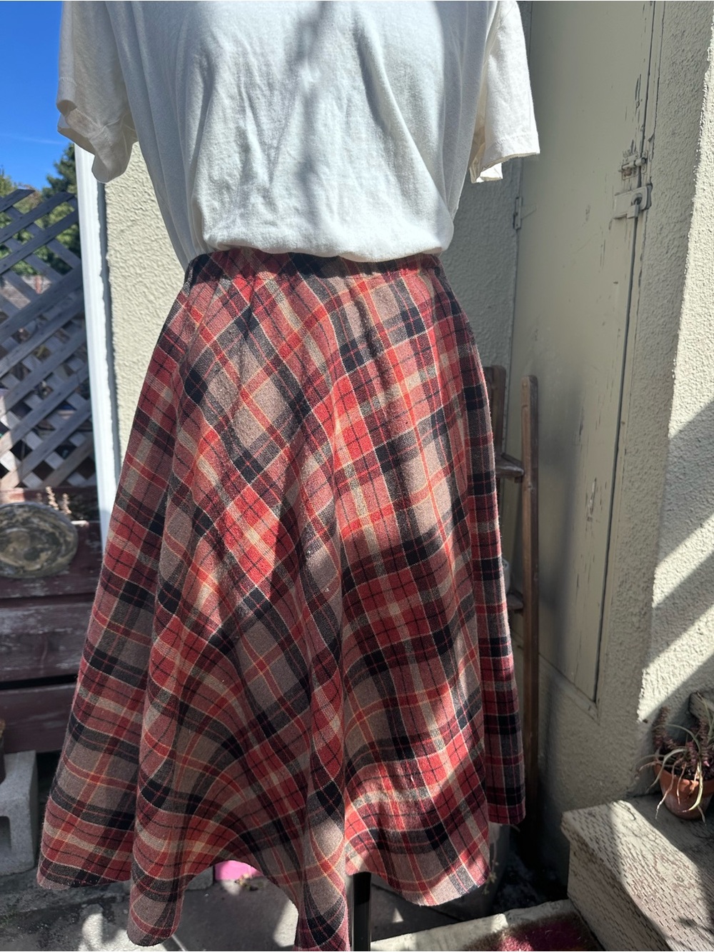 Vintage Plaid Wool A-Line Midi Skirt in Red and Black